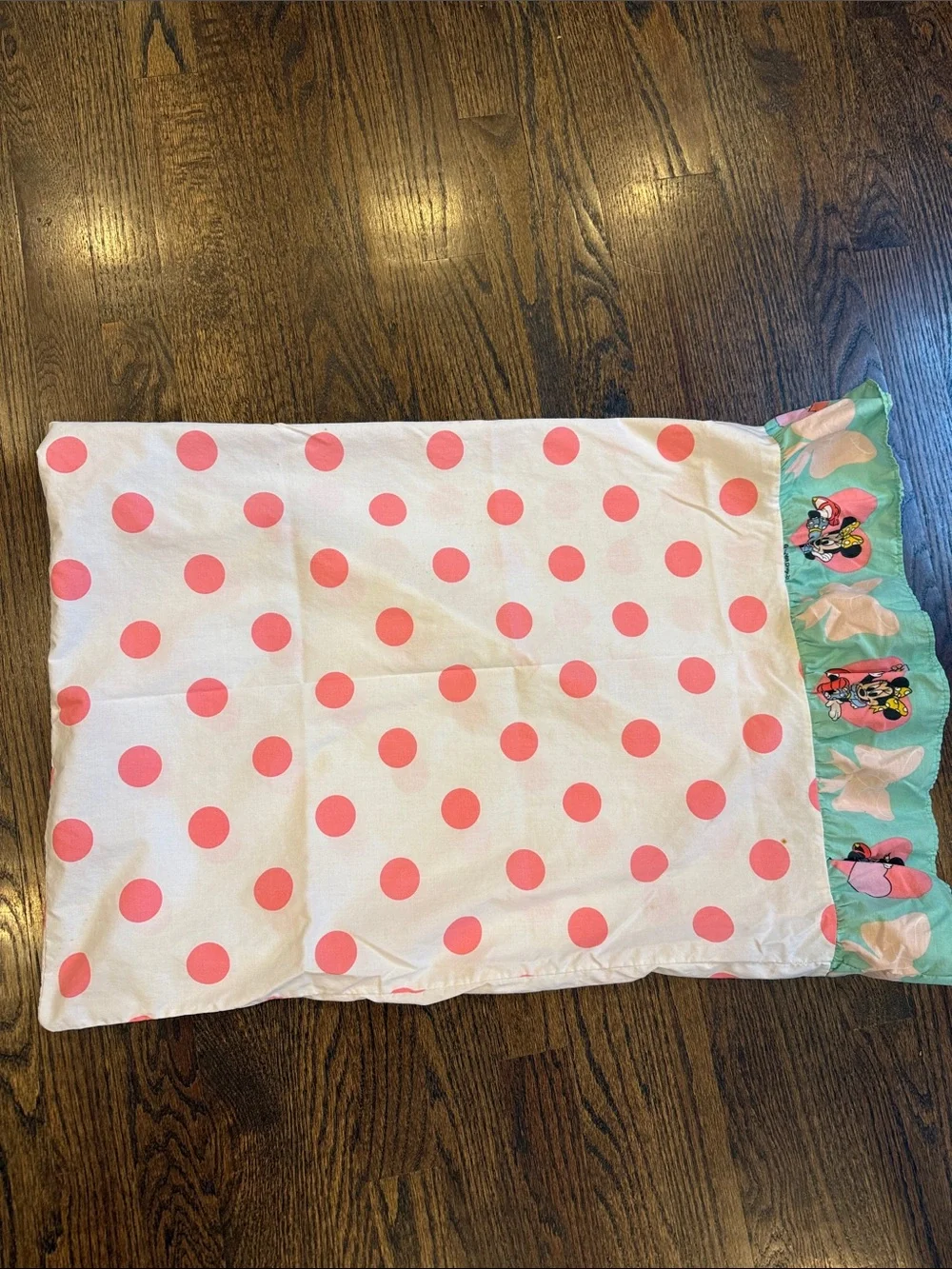 Vintage Minnie mouse Pink Polka Dot Pillowcase with Mint Ruffled Edge Disney - Picture 2 of 7
